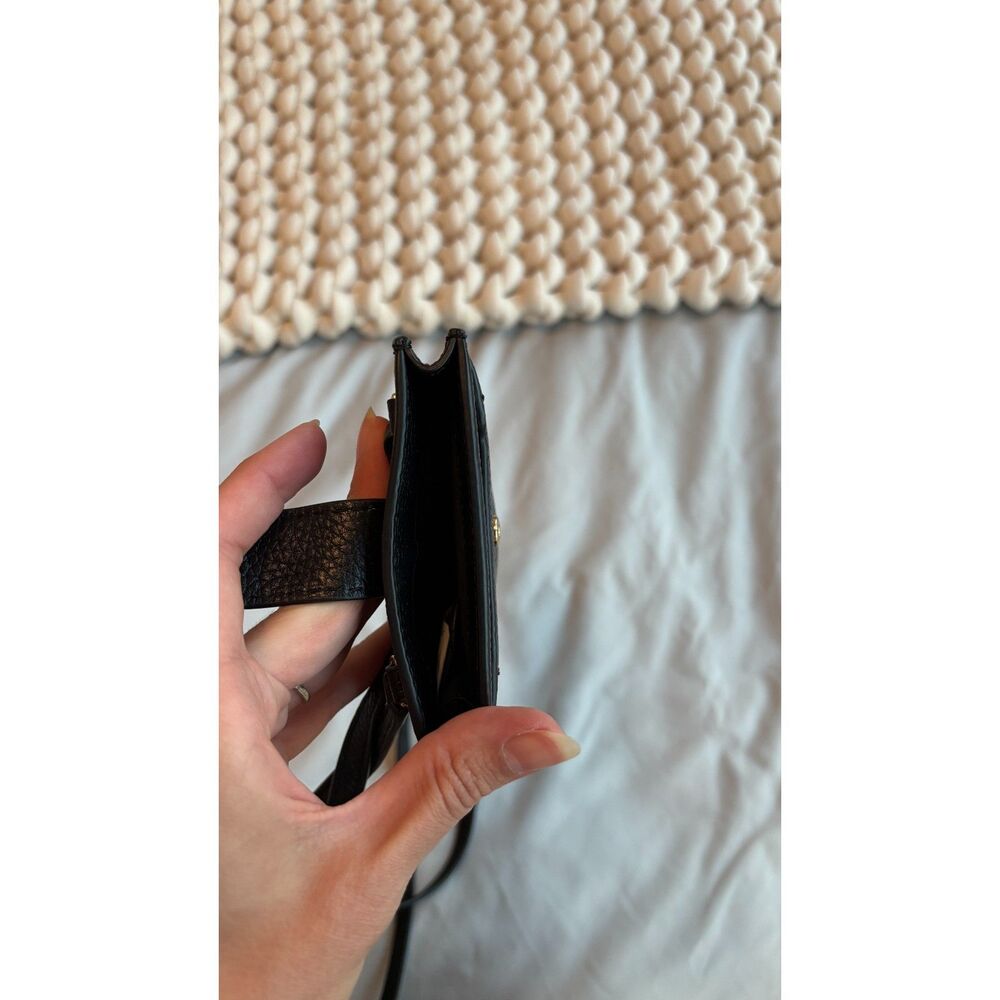 Marc Jacobs Cross Body Phone Holder & Wallet - Picture 4 of 4